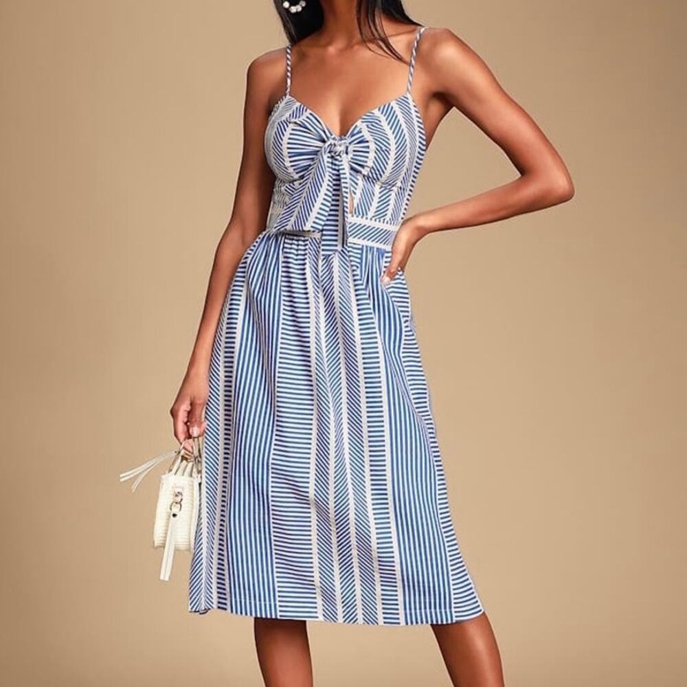 LUSH  World Wonder Blue Striped Tie-Front Midi Dress Blue/White Sz Small